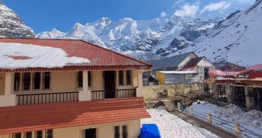 Can We Stay Overnight at Kedarnath Temple?